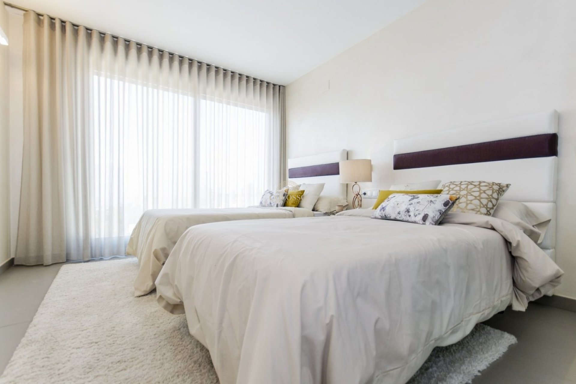 Obra nueva - Villa -
Orihuela Costa - Campoamor