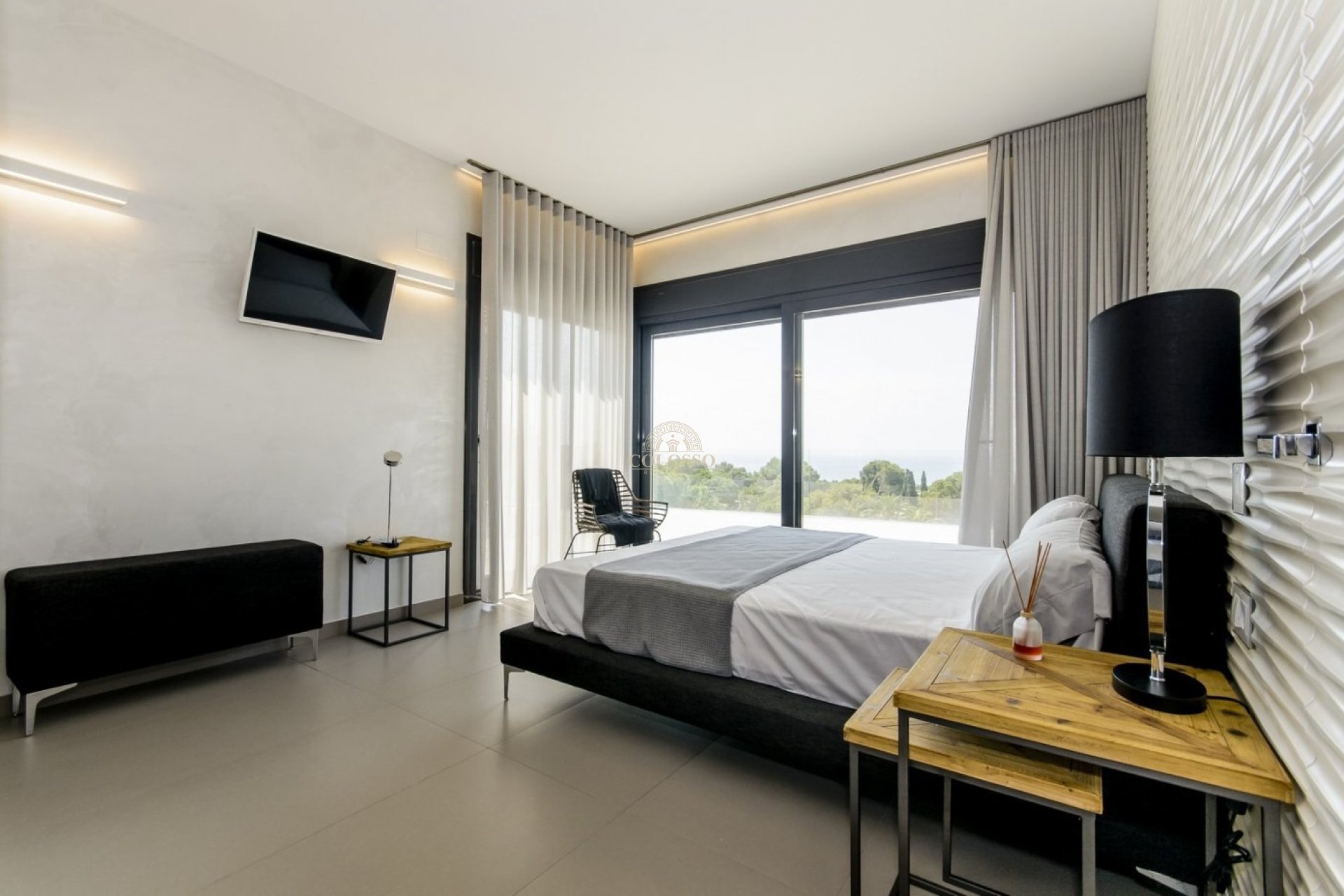 Obra nueva - Villa -
Orihuela Costa - Campoamor