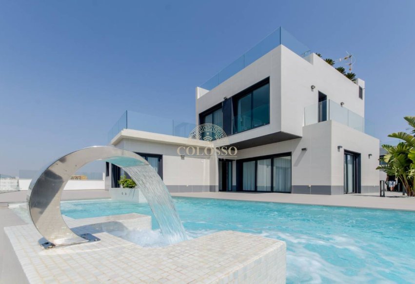Obra nueva - Villa -
Orihuela Costa
