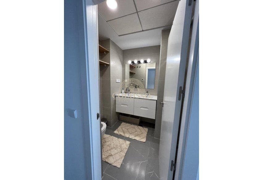 Rental - Apartamento -
Benidorm - Via Parque