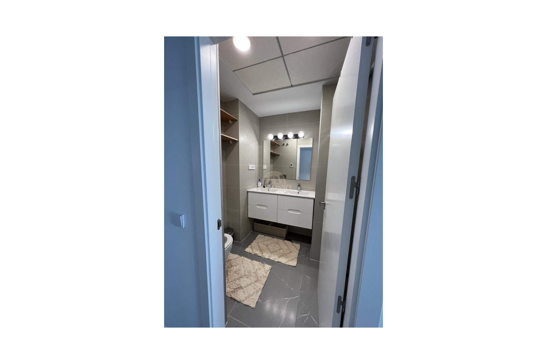 Rental - Apartamento -
Benidorm - Via Parque