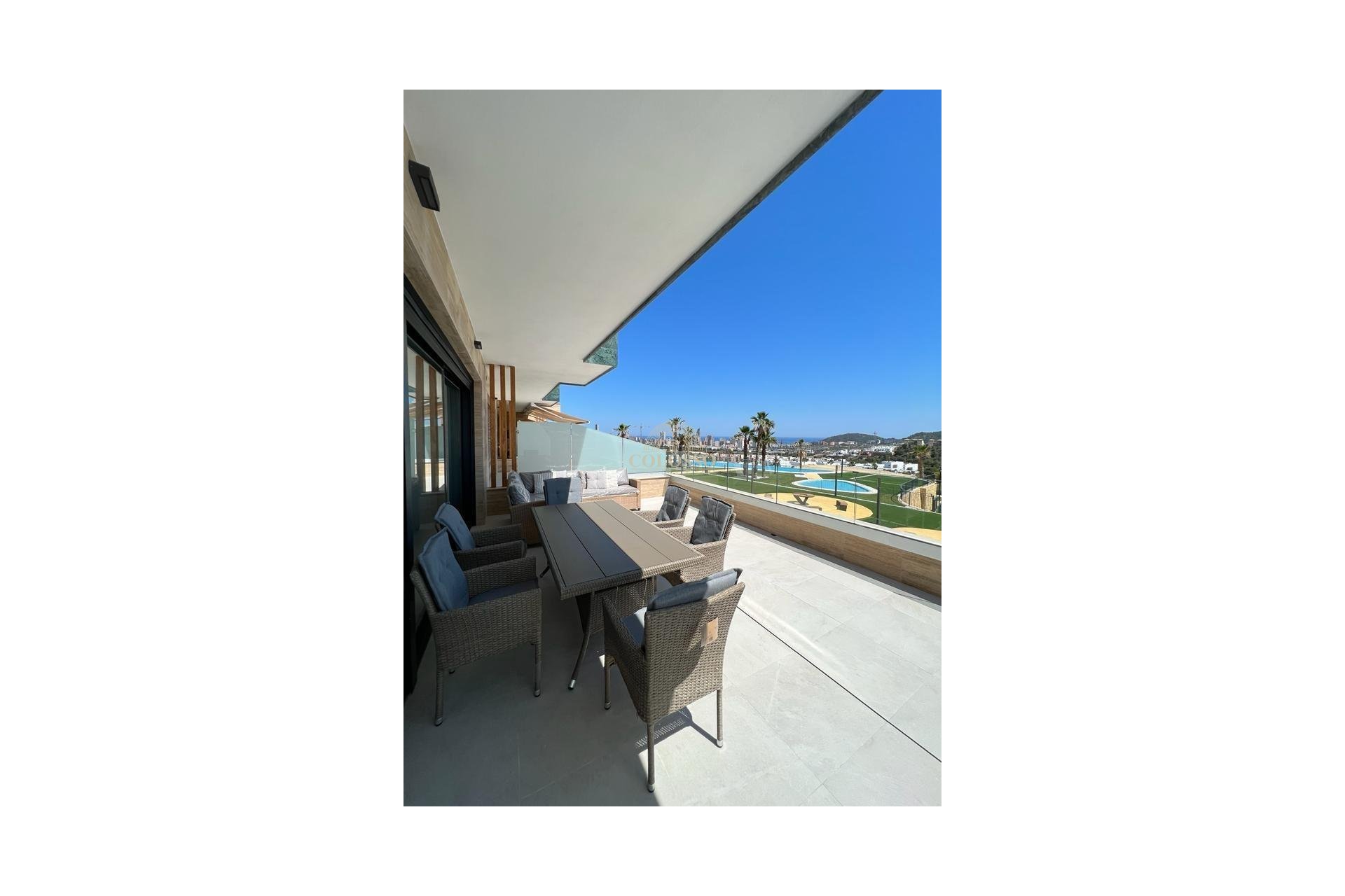 Rental - Apartamento -
Benidorm - Via Parque