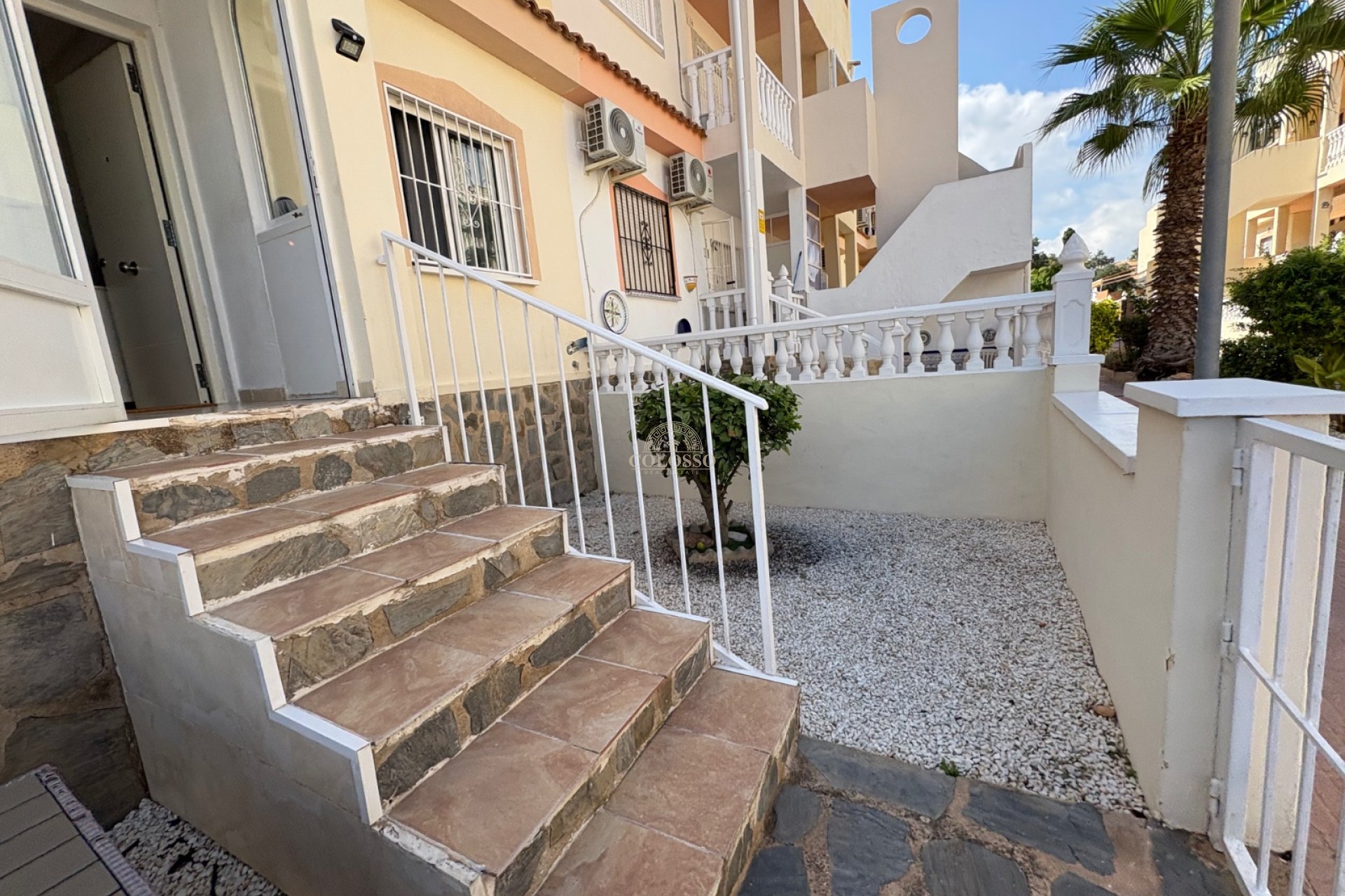 Rental - Bungalow -
Alicante - La Florida