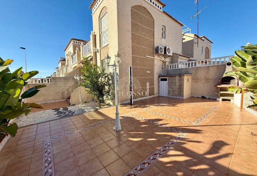 Rental - Bungalow Planta Baja -
Torrevieja - Nueva Torrevieja - Aguas Nuevas