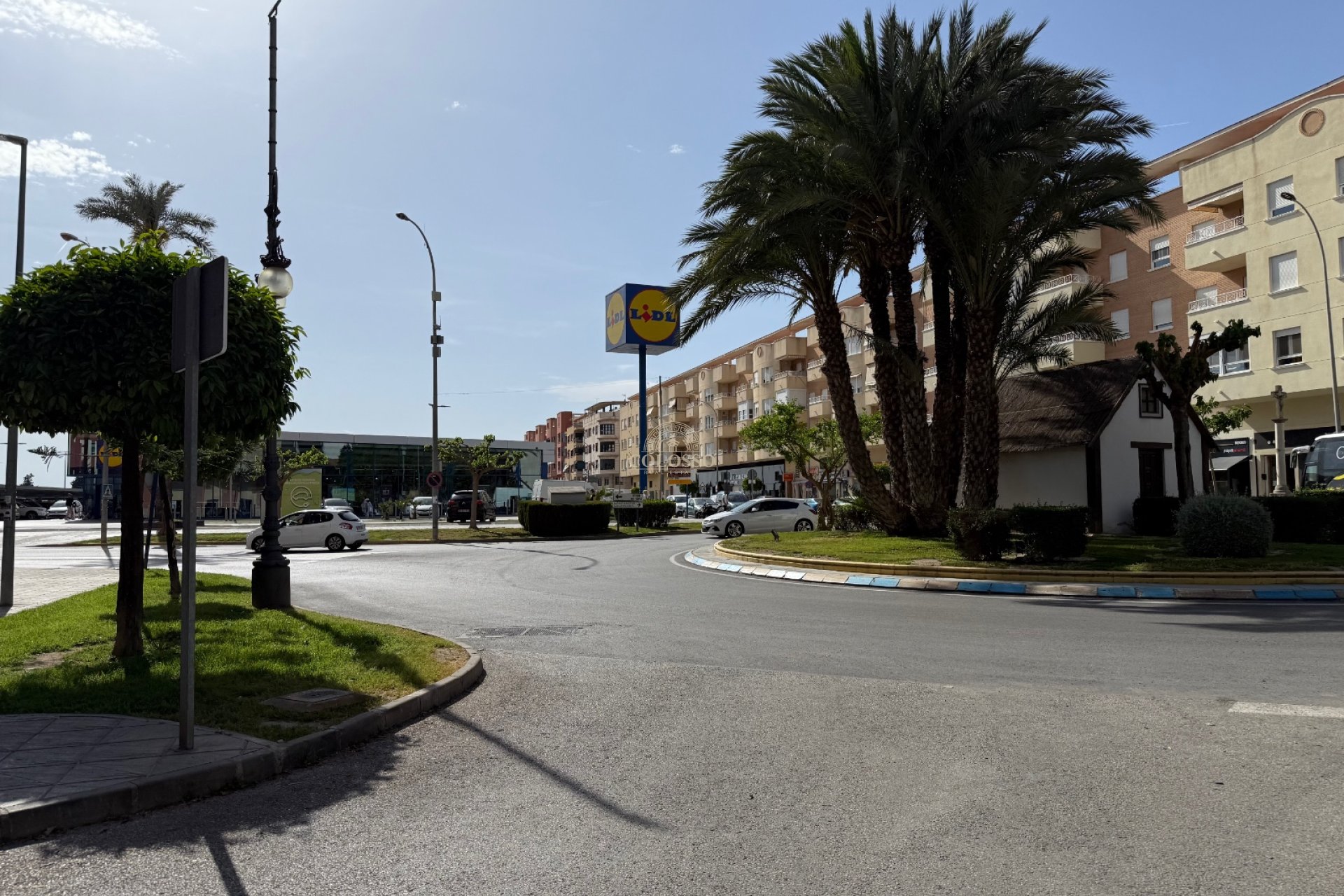 Rental - Commercial Premises -
Orihuela