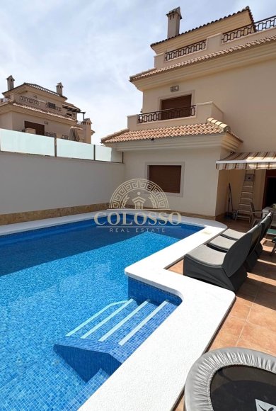 Rental - Townhouse -
Orihuela Costa - La Zenia
