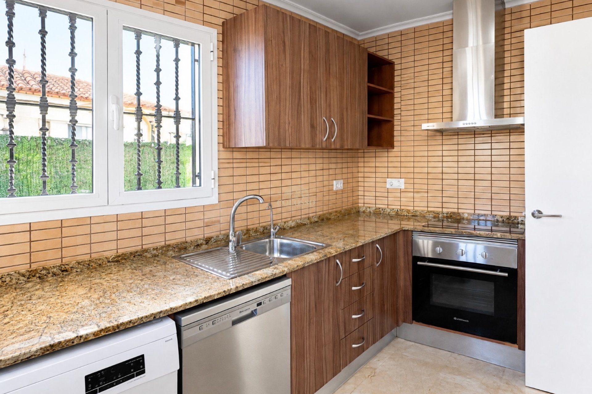 Rental - Villa -
Guardamar del Segura - Urbanizaciones