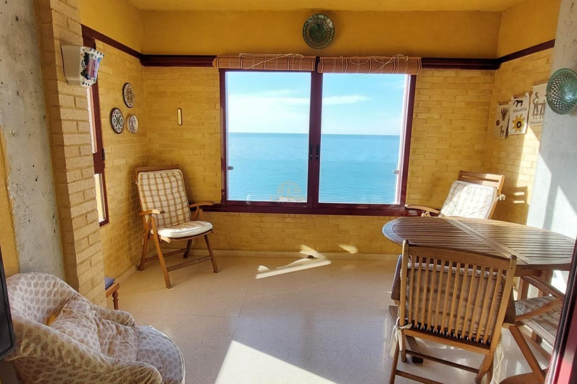 Resale - Apartamento -
Benidorm - Cala de Finestrat