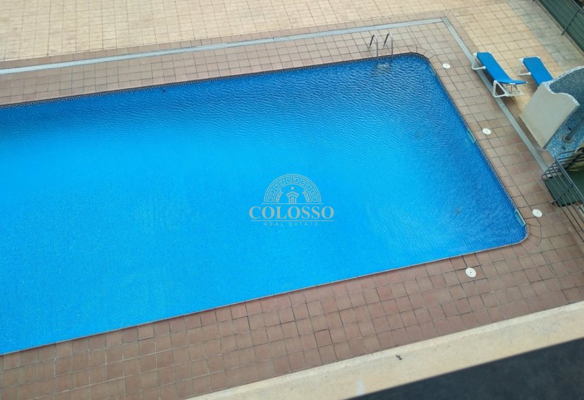 Resale - Apartamento -
Benidorm - Levante