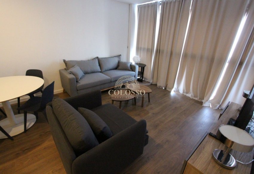 Resale - Apartamento -
Benidorm - Levante