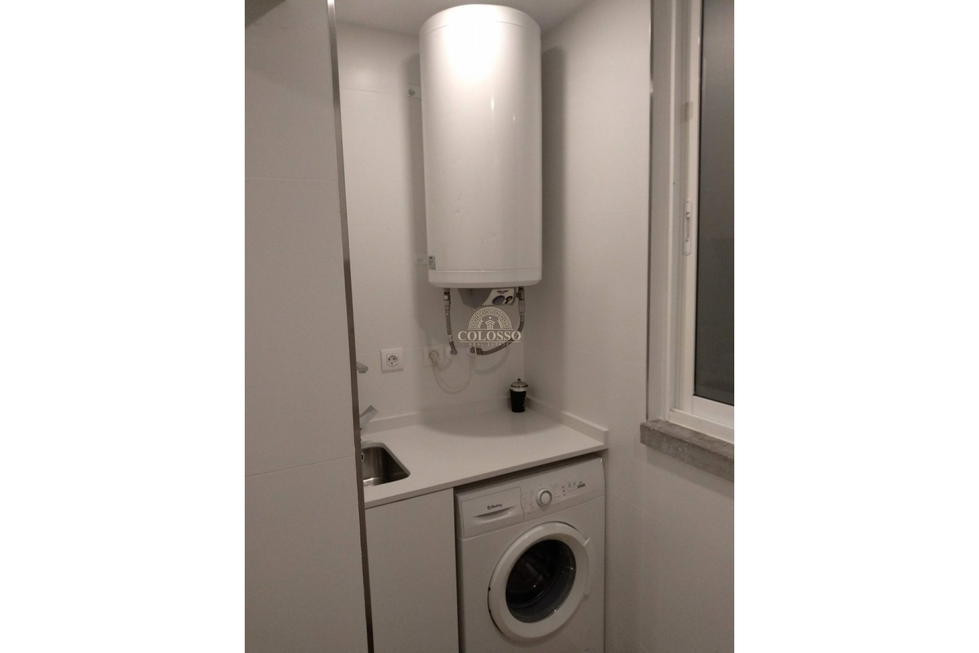 Resale - Apartamento -
Benidorm - Levante
