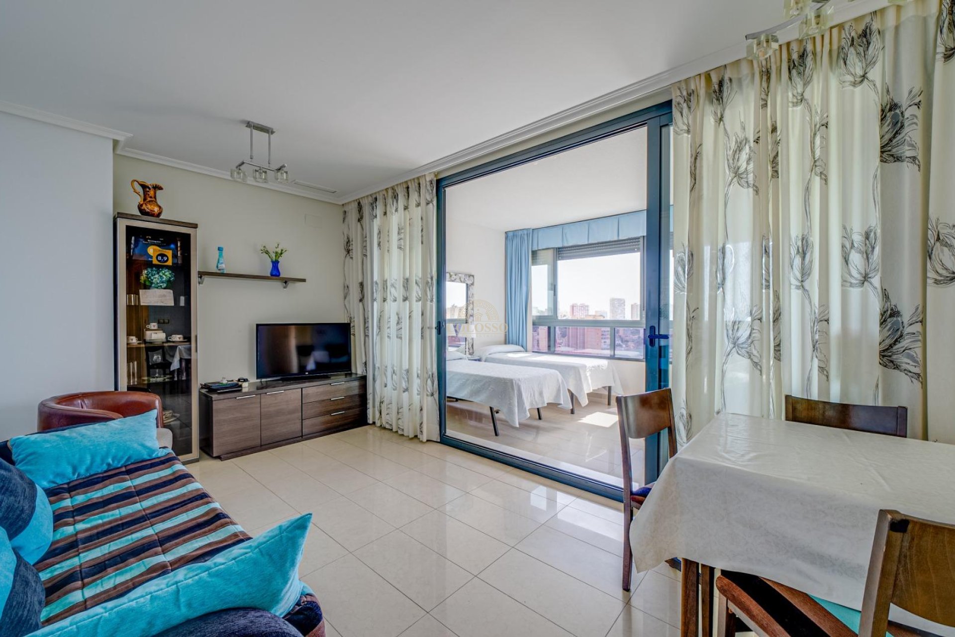 Resale - Apartamento -
Benidorm - Levante