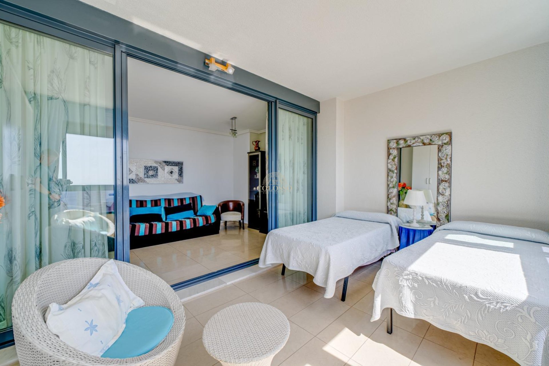 Resale - Apartamento -
Benidorm - Levante
