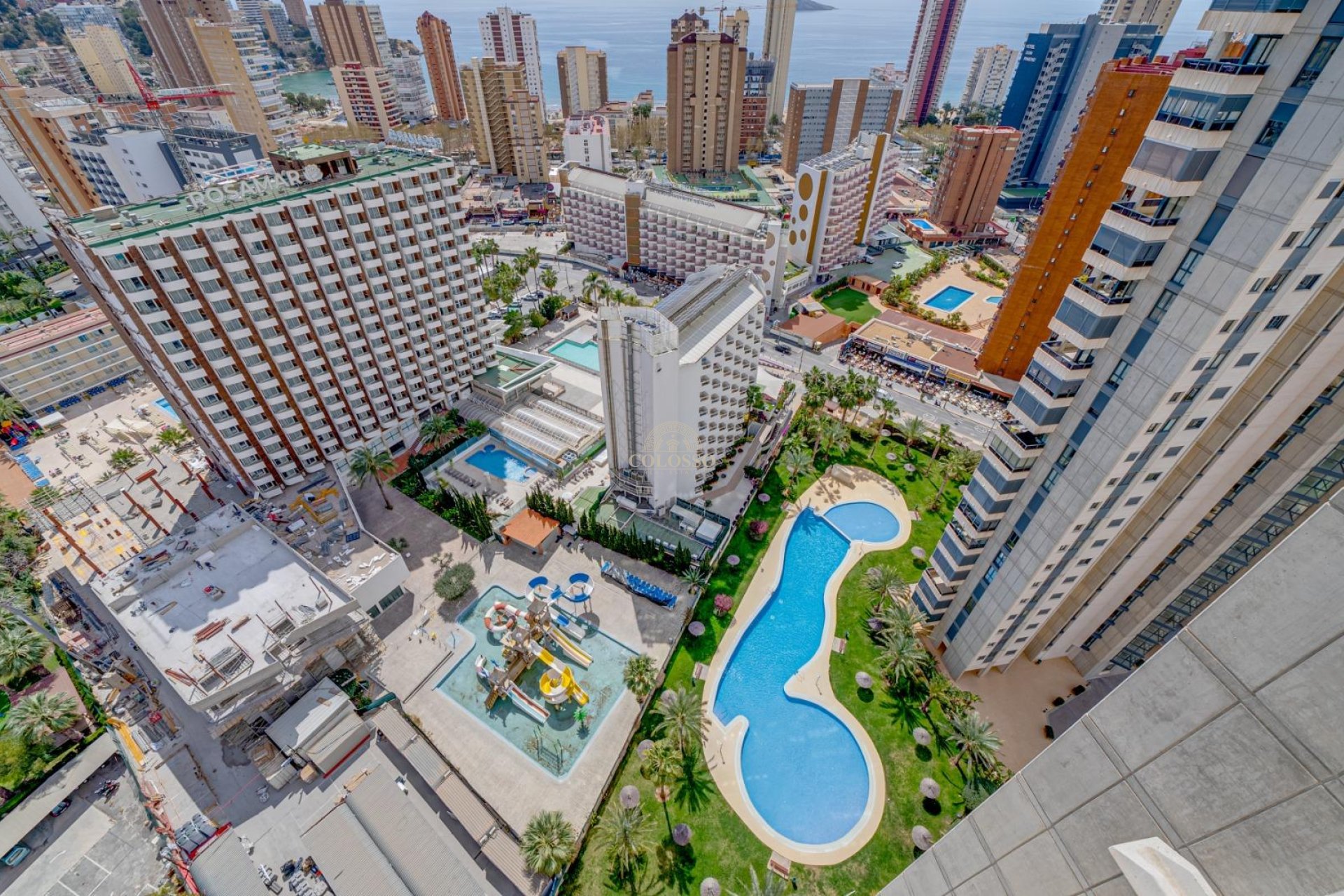 Resale - Apartamento -
Benidorm - Levante