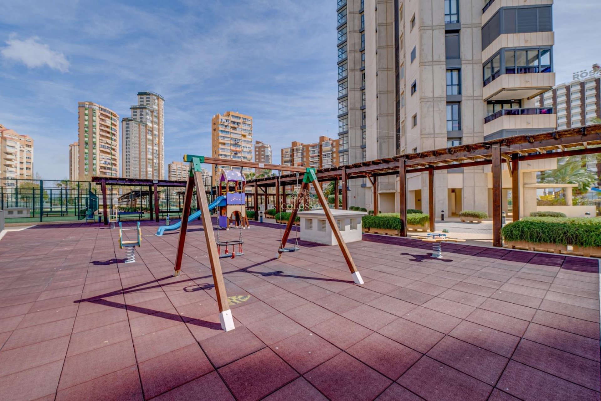 Resale - Apartamento -
Benidorm - Levante