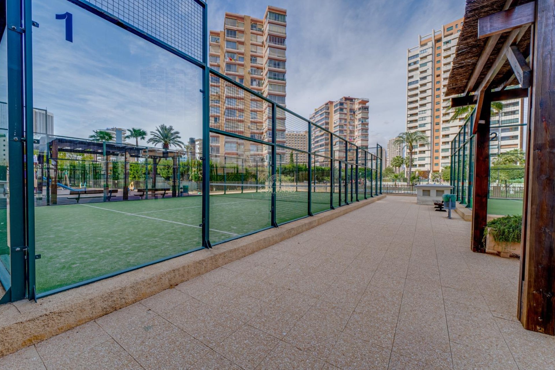 Resale - Apartamento -
Benidorm - Levante