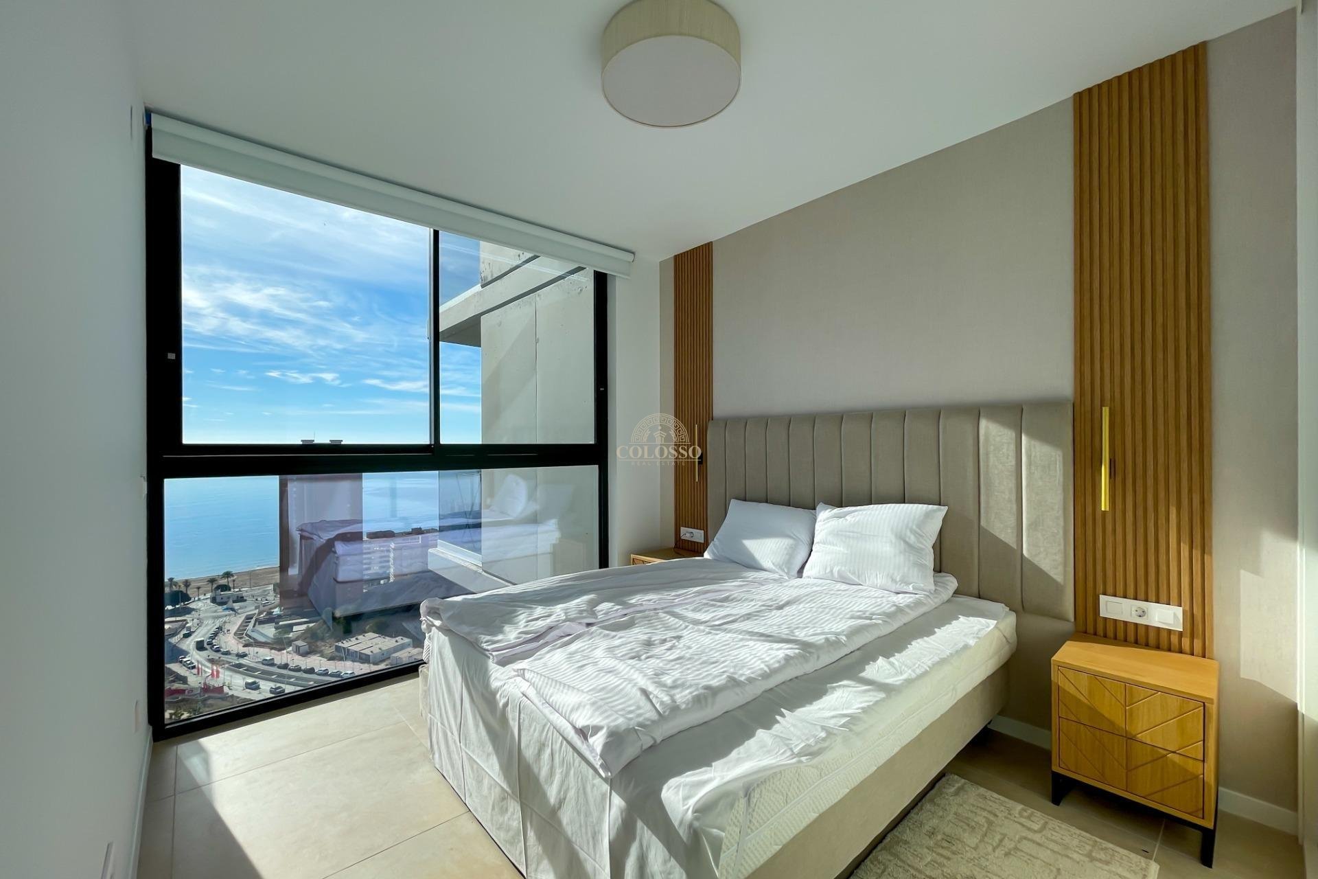 Resale - Apartamento -
Benidorm - Poniente