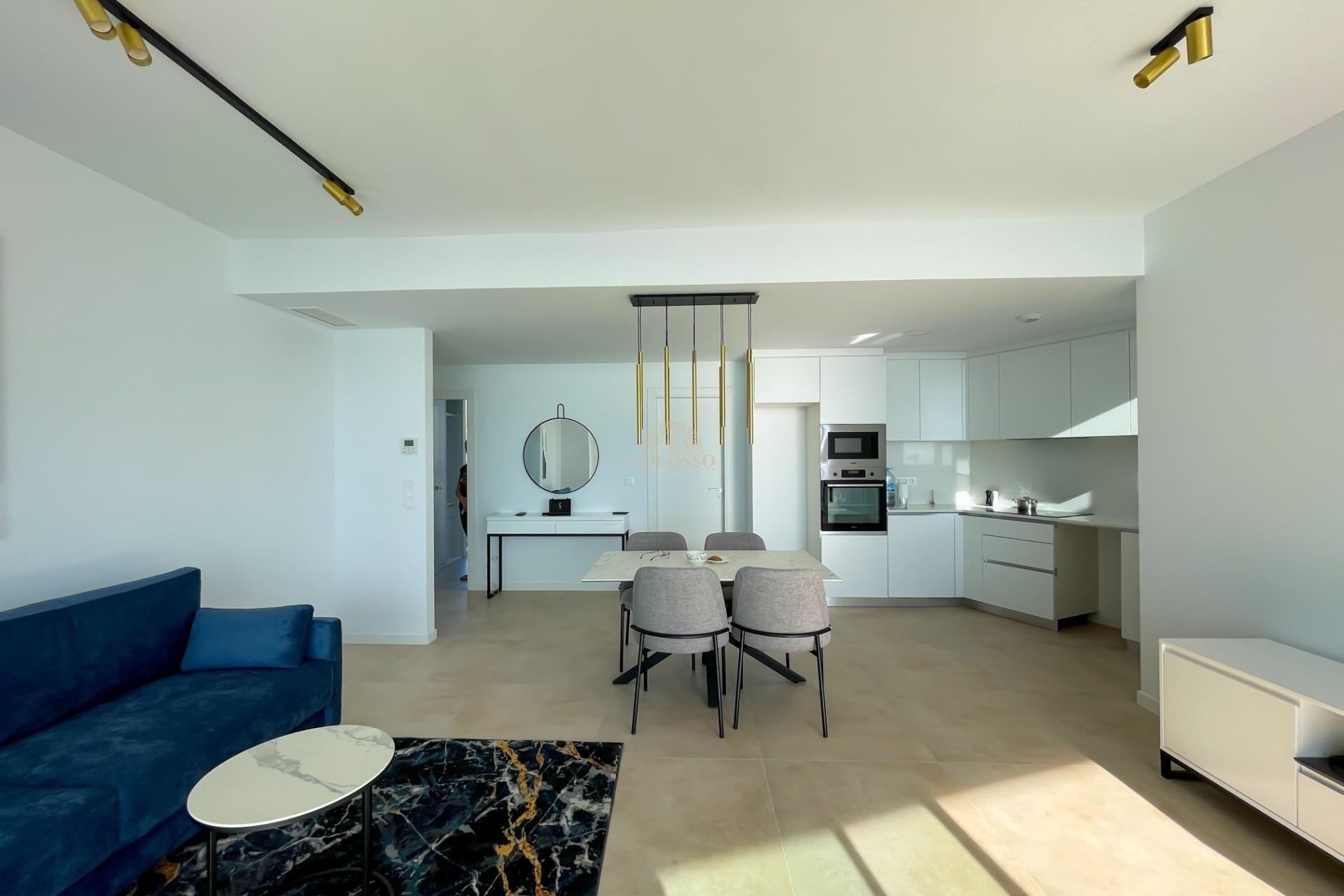 Resale - Apartamento -
Benidorm - Poniente