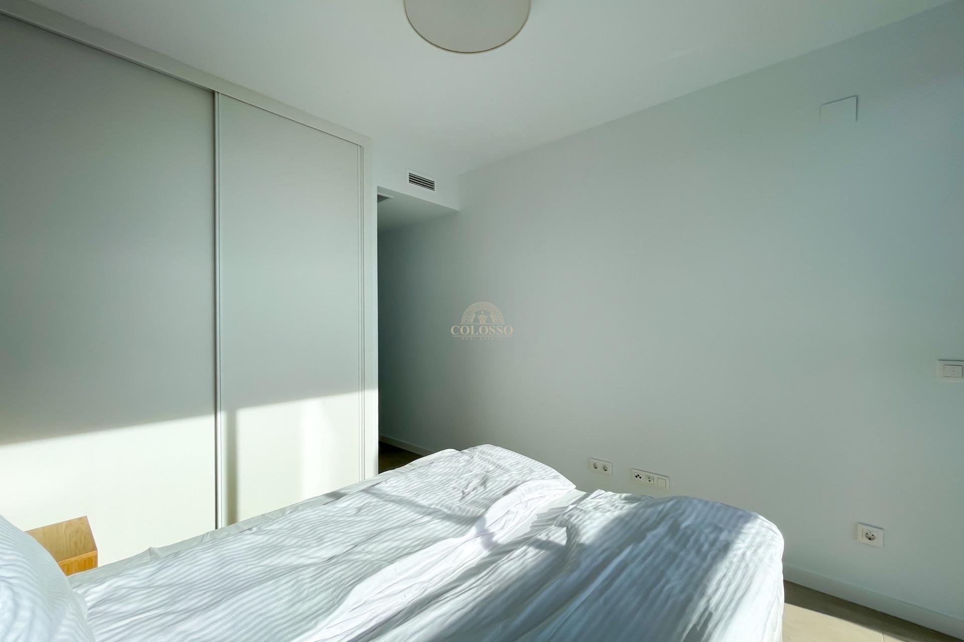Resale - Apartamento -
Benidorm - Poniente
