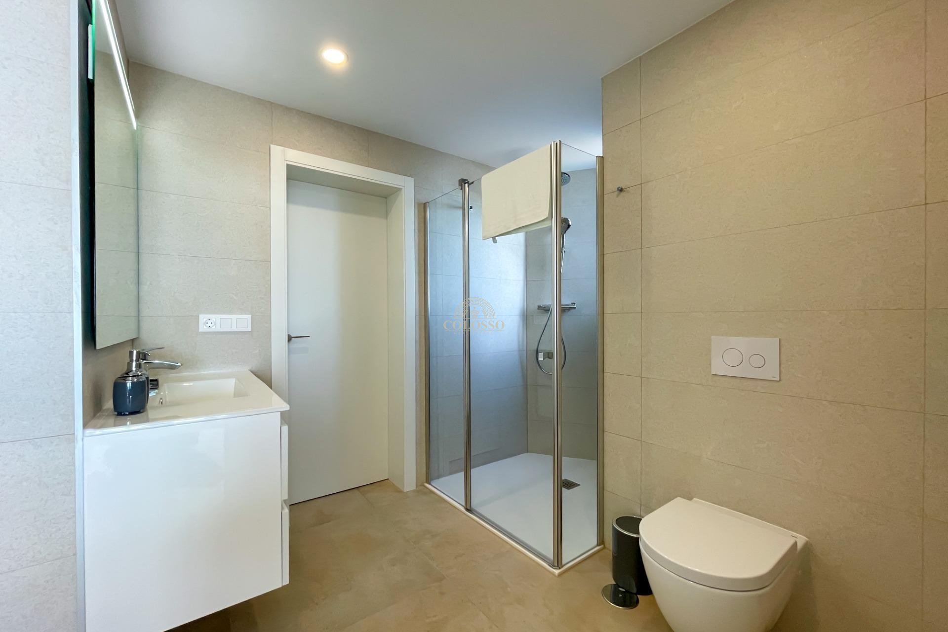 Resale - Apartamento -
Benidorm - Poniente