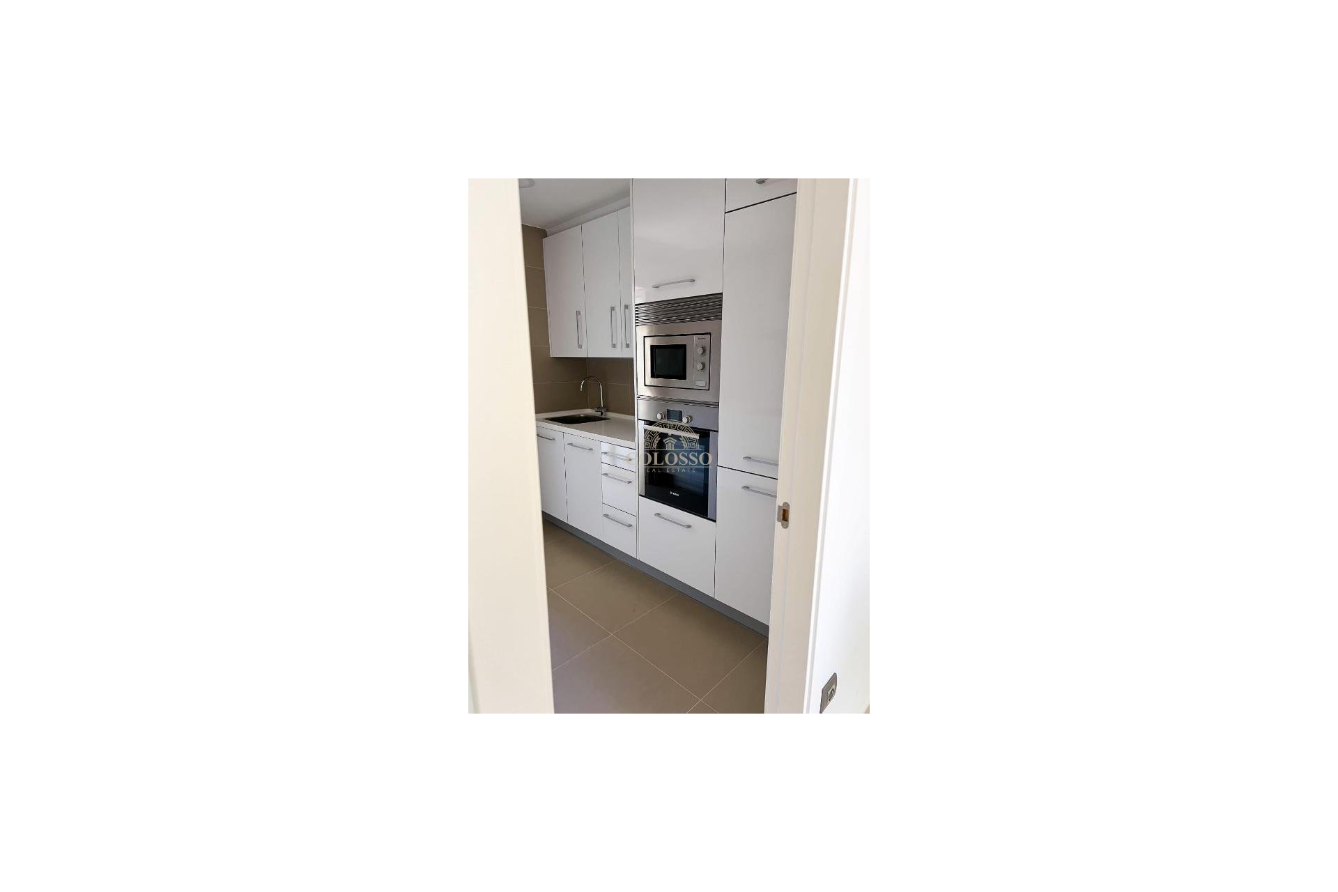 Resale - Apartamento -
Benidorm - Poniente