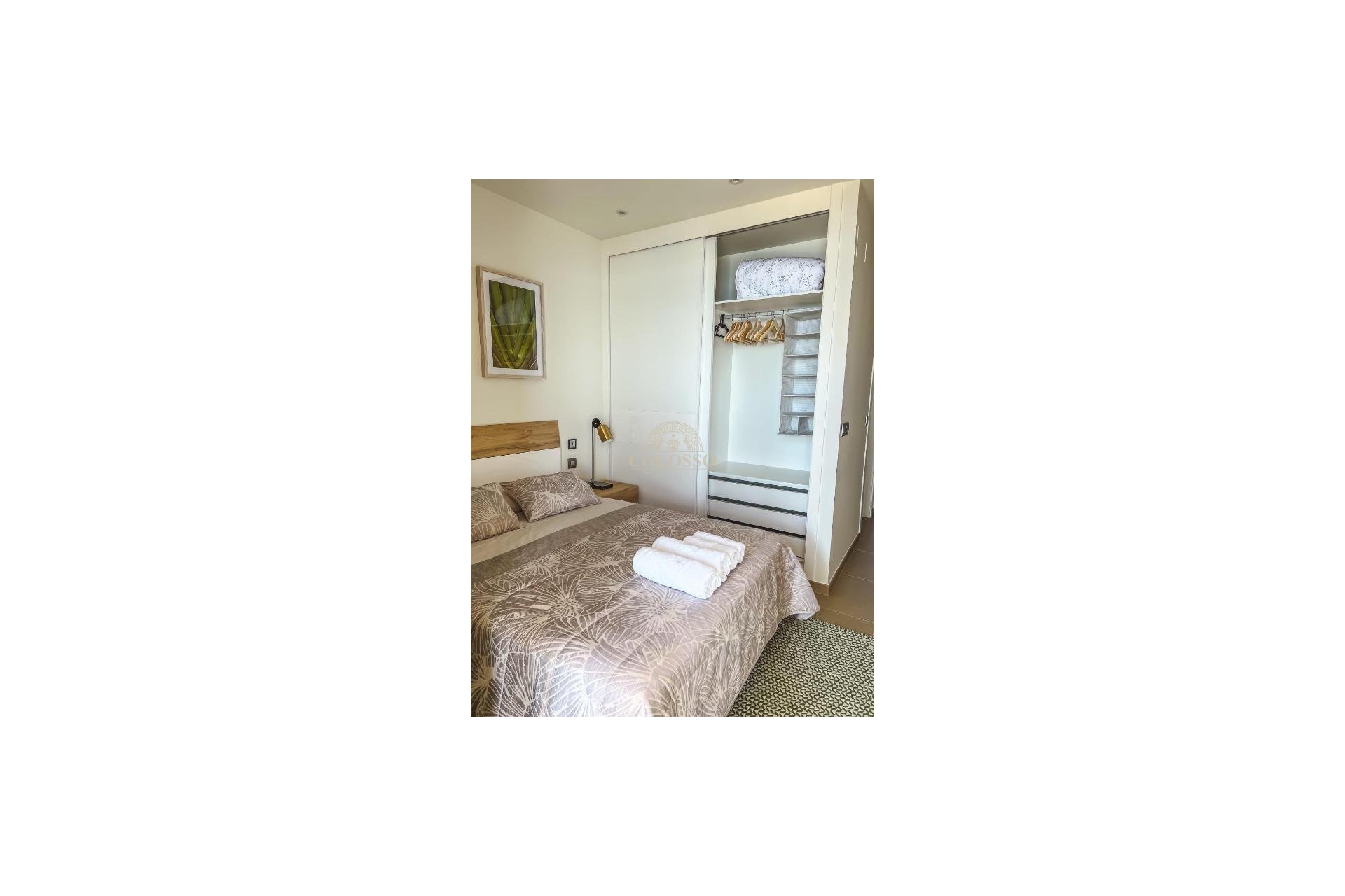 Resale - Apartamento -
Benidorm - Poniente
