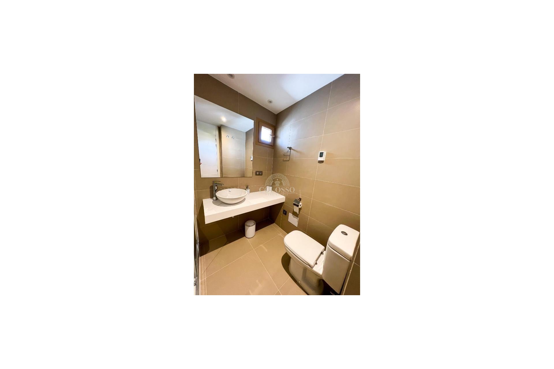 Resale - Apartamento -
Benidorm - Poniente