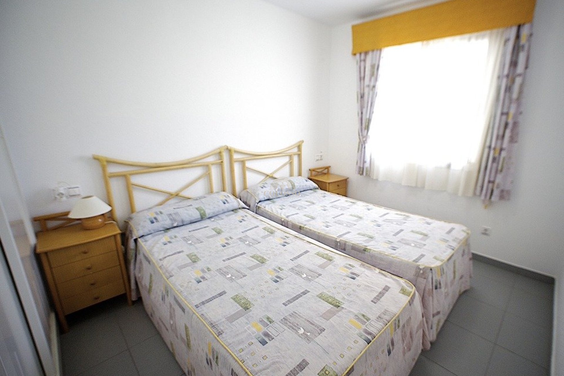 Resale - Apartamento -
Calpe - Playa De La Fossa