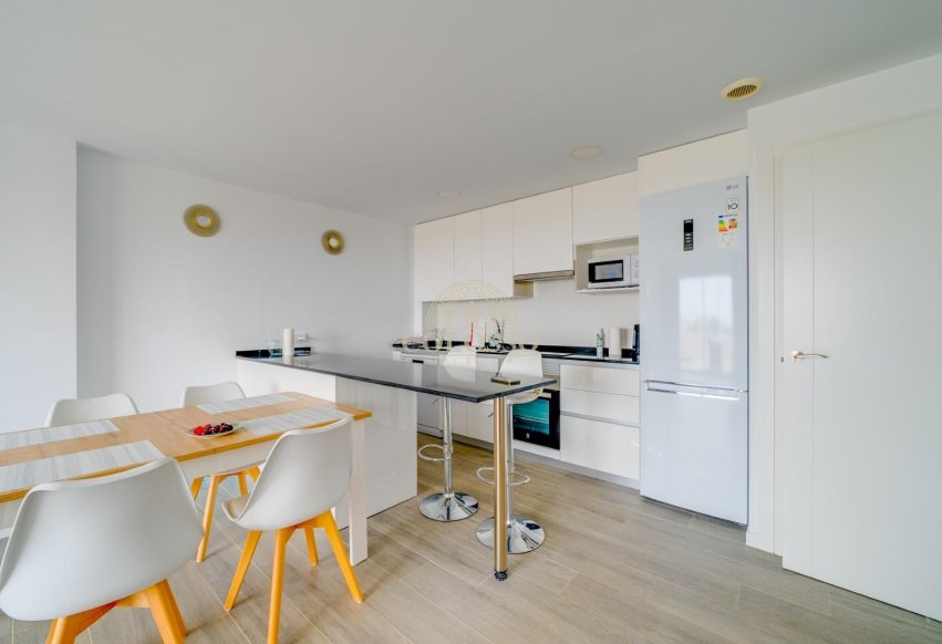 Resale - Apartamento -
Finestrat - Camporrosso village