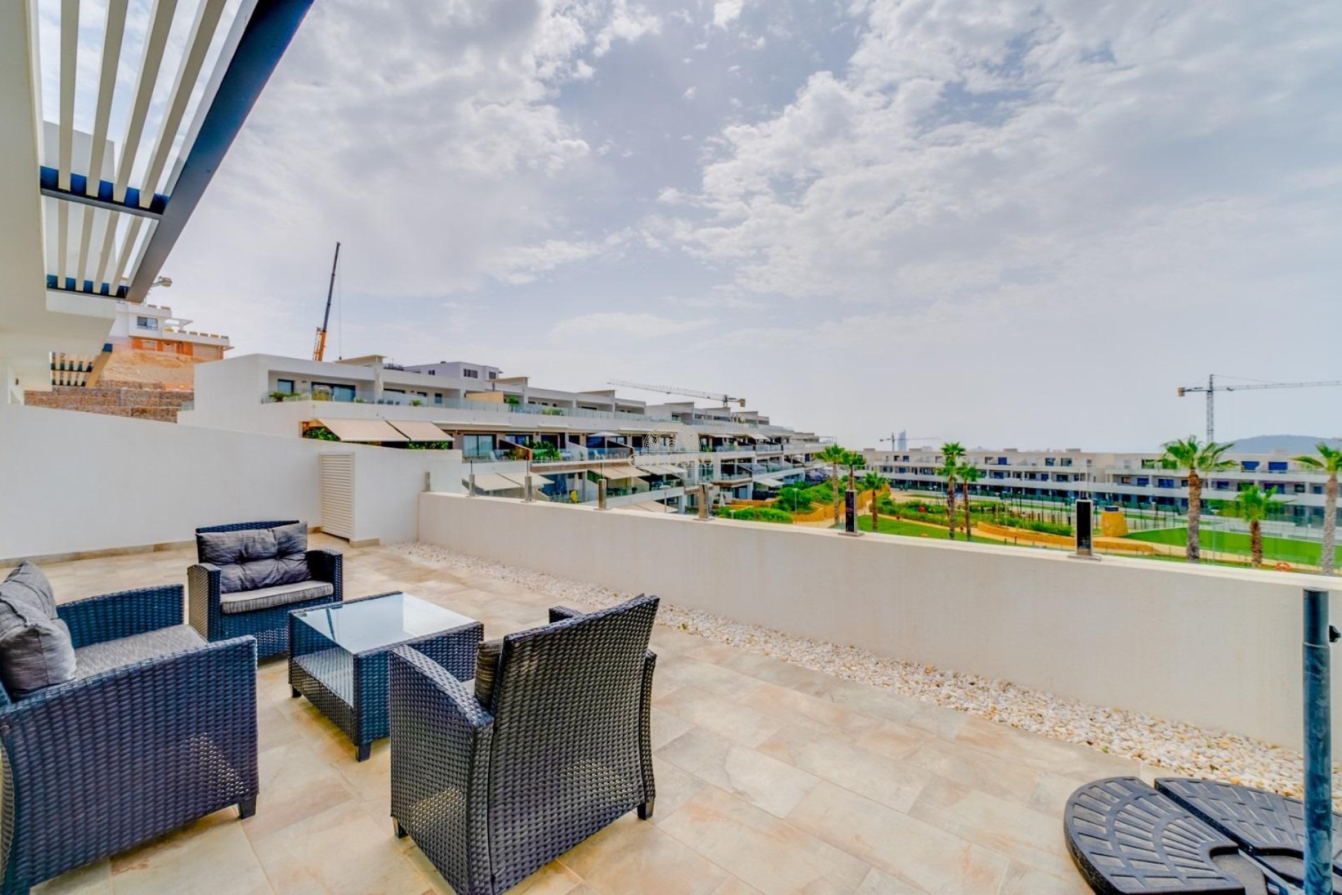 Resale - Apartamento -
Finestrat - Camporrosso village