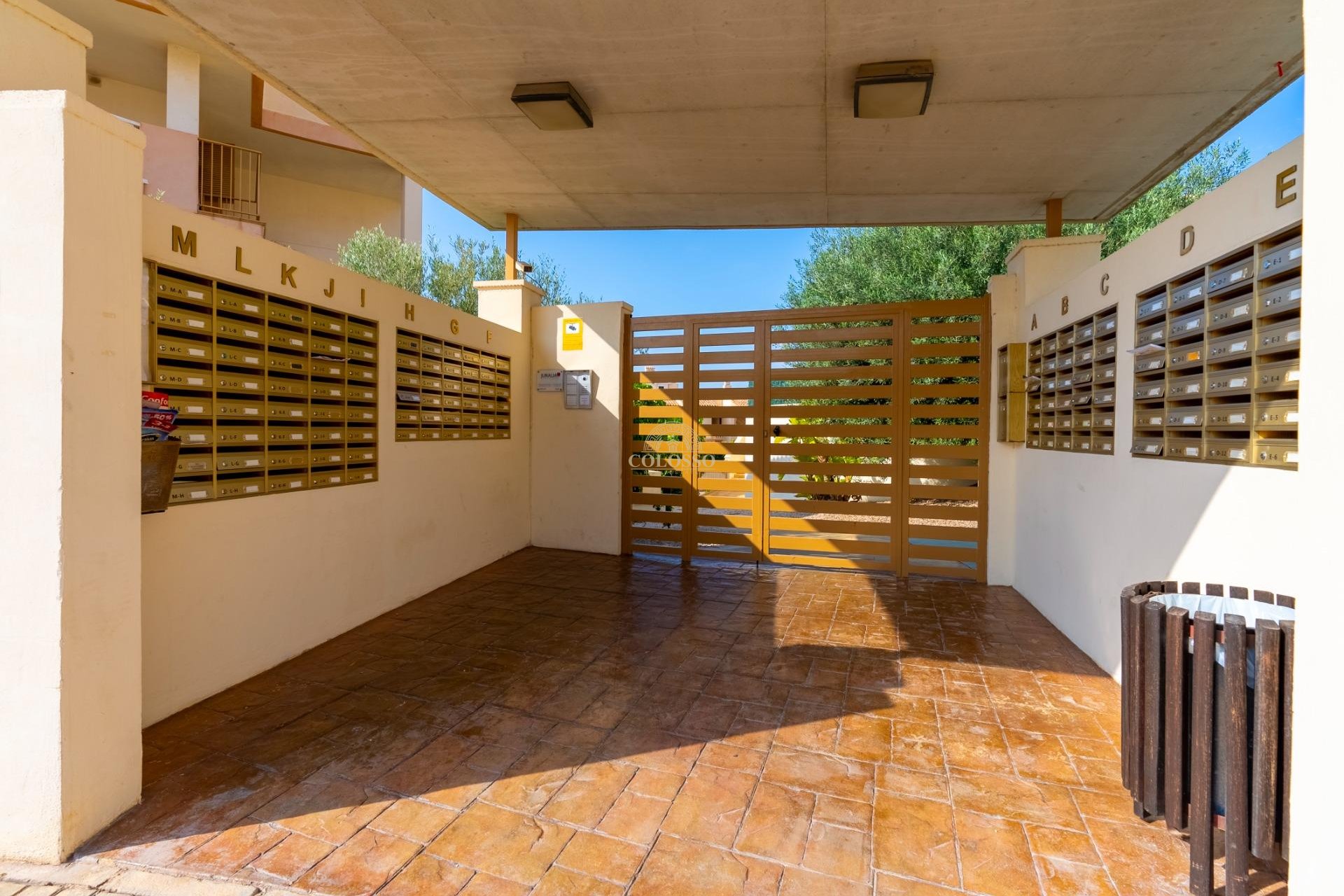 Resale - Apartamento -
Finestrat - Sierra cortina
