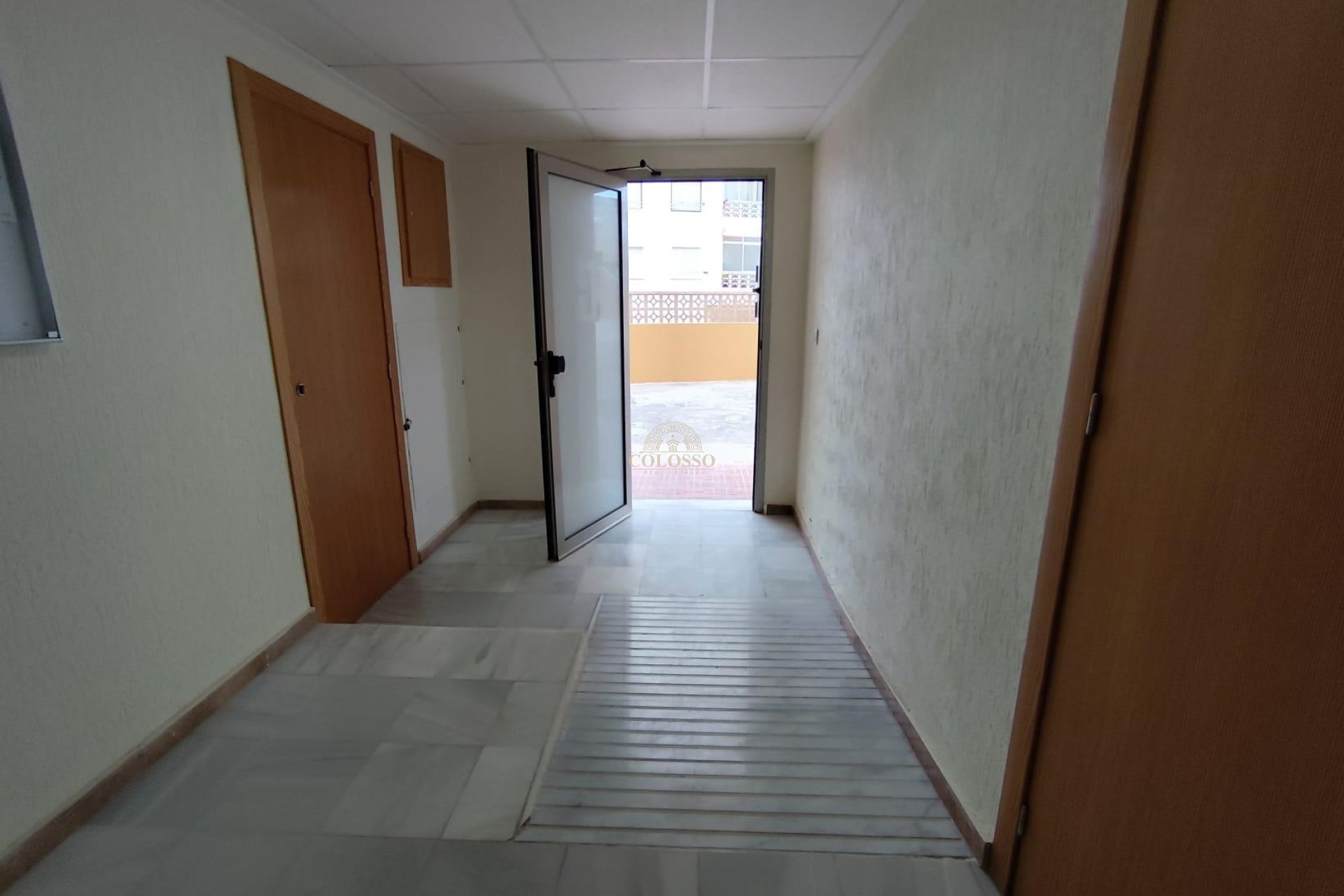 Resale - Apartamento -
Guardamar del Segura - Pueblo