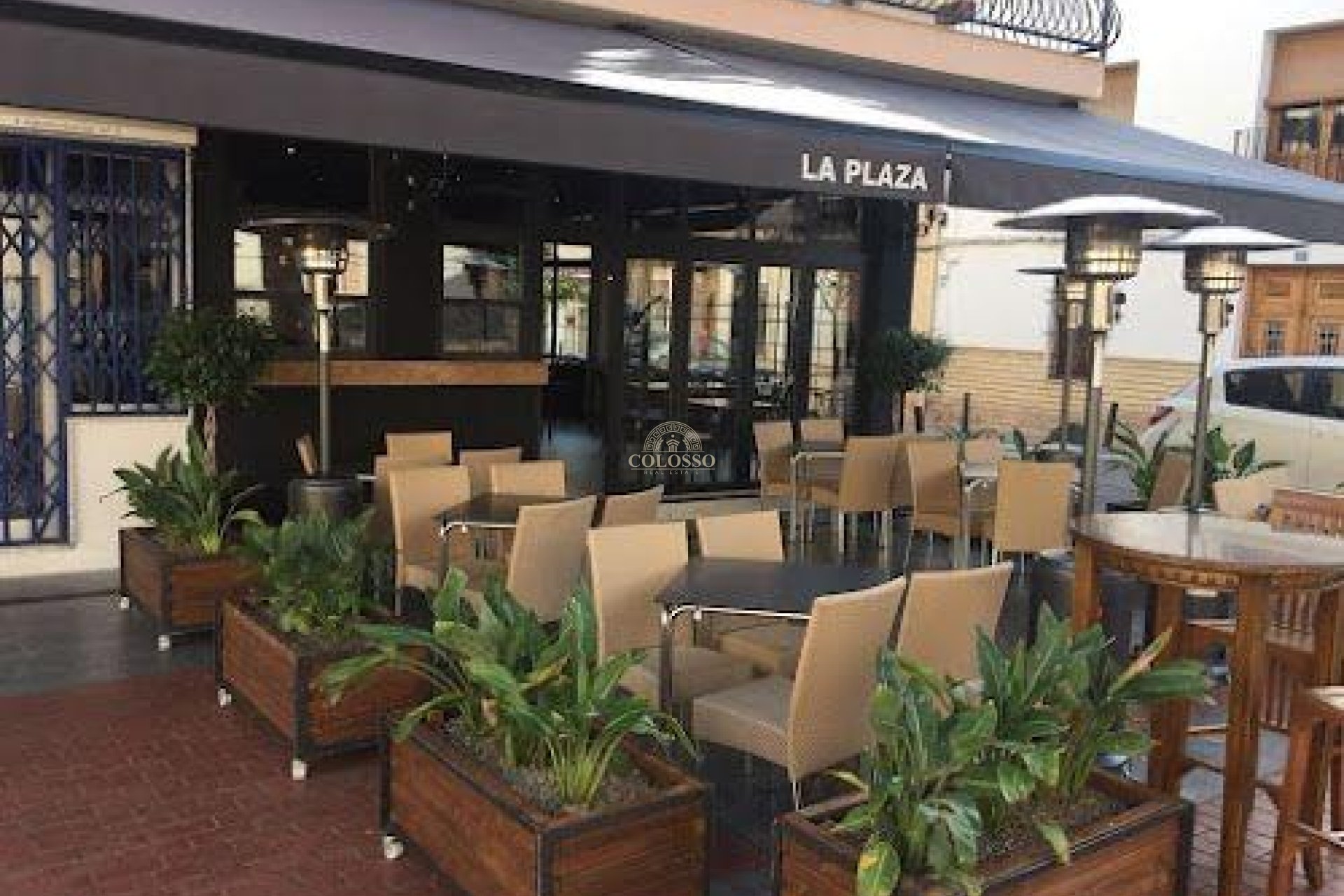 Resale - Apartamento -
l'Alfas del Pi - Centro
