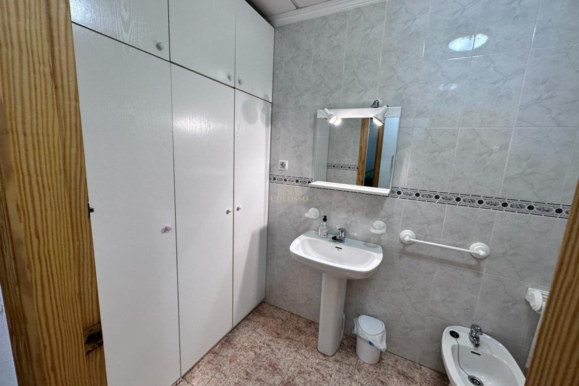 Resale - Apartamento -
Torrevieja - Acequion