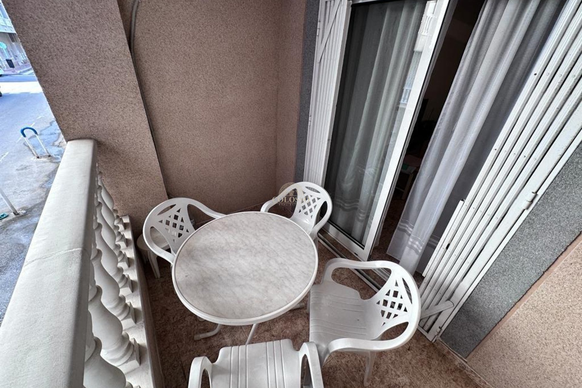 Resale - Apartamento -
Torrevieja - Acequion