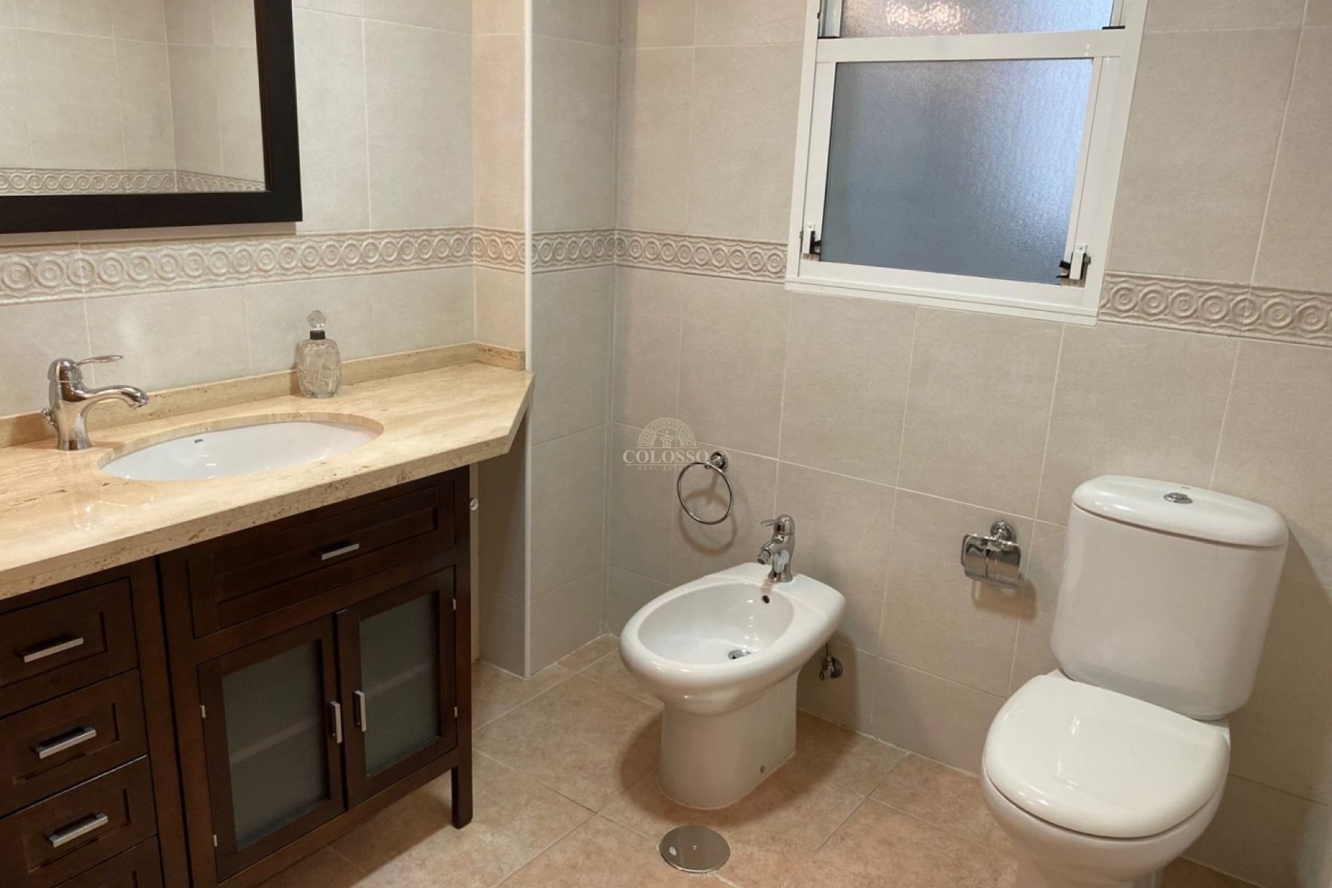 Resale - Apartamento -
Torrevieja - Centro
