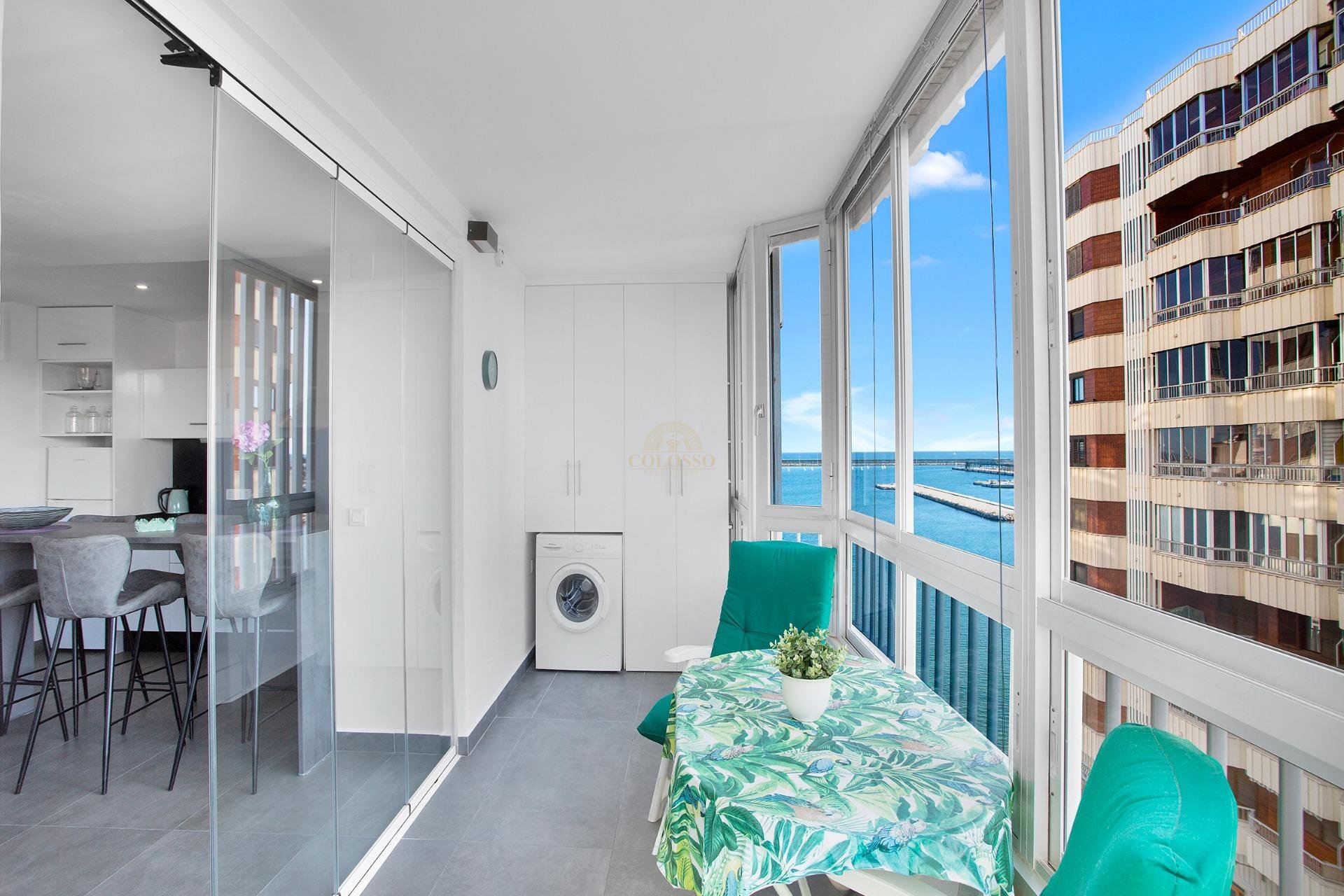 Resale - Apartamento -
Torrevieja - Centro
