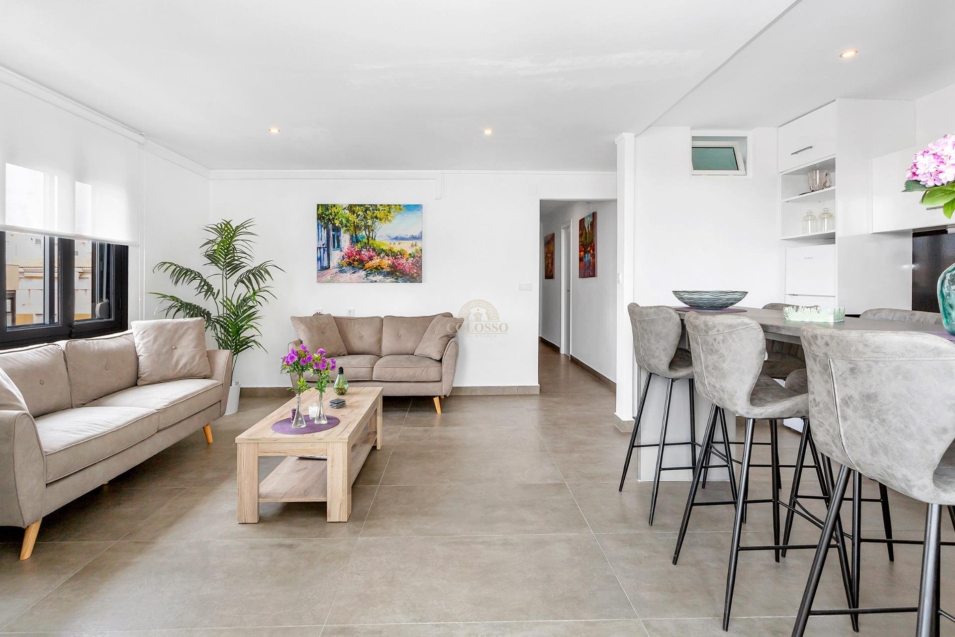 Resale - Apartamento -
Torrevieja - Centro