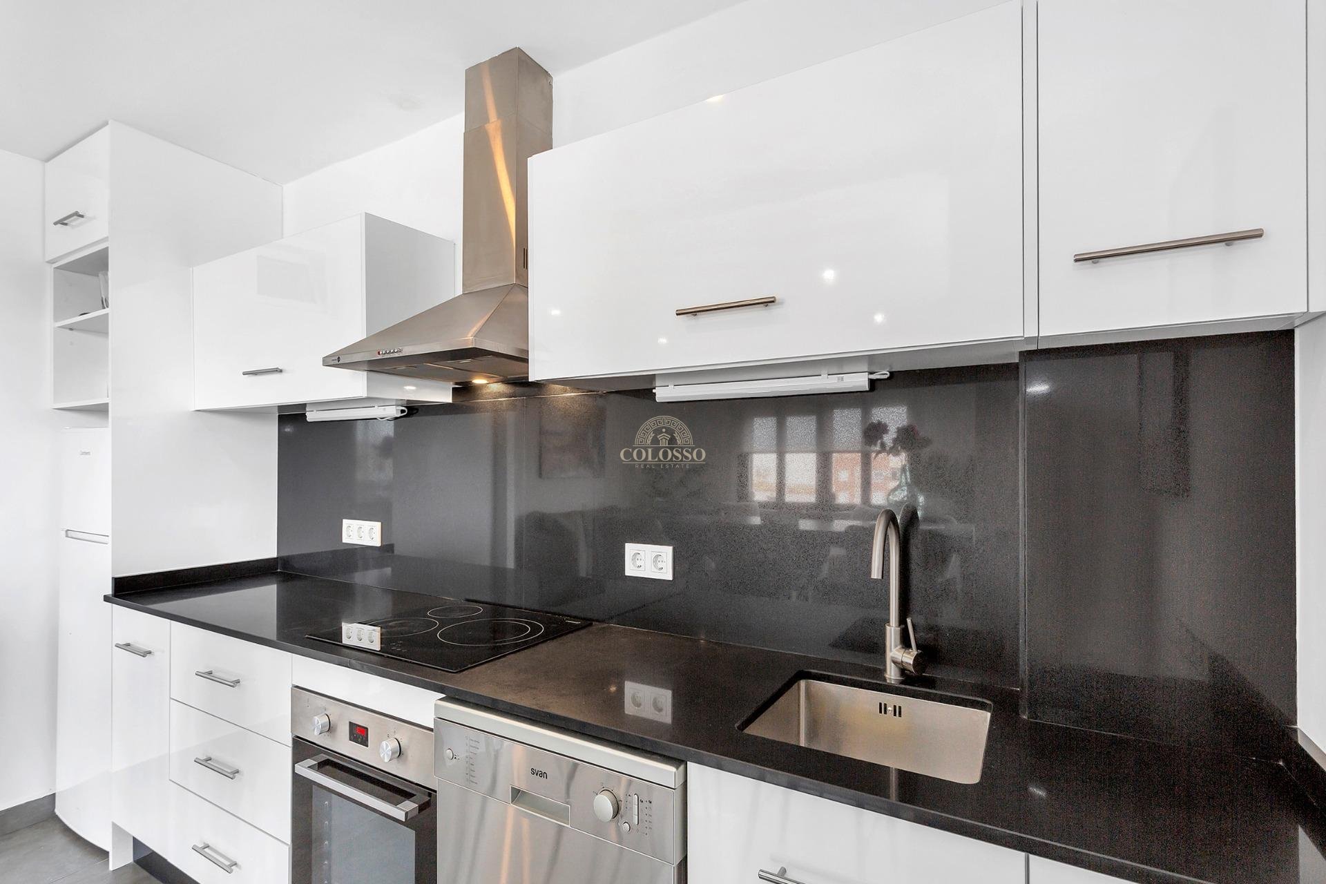 Resale - Apartamento -
Torrevieja - Centro