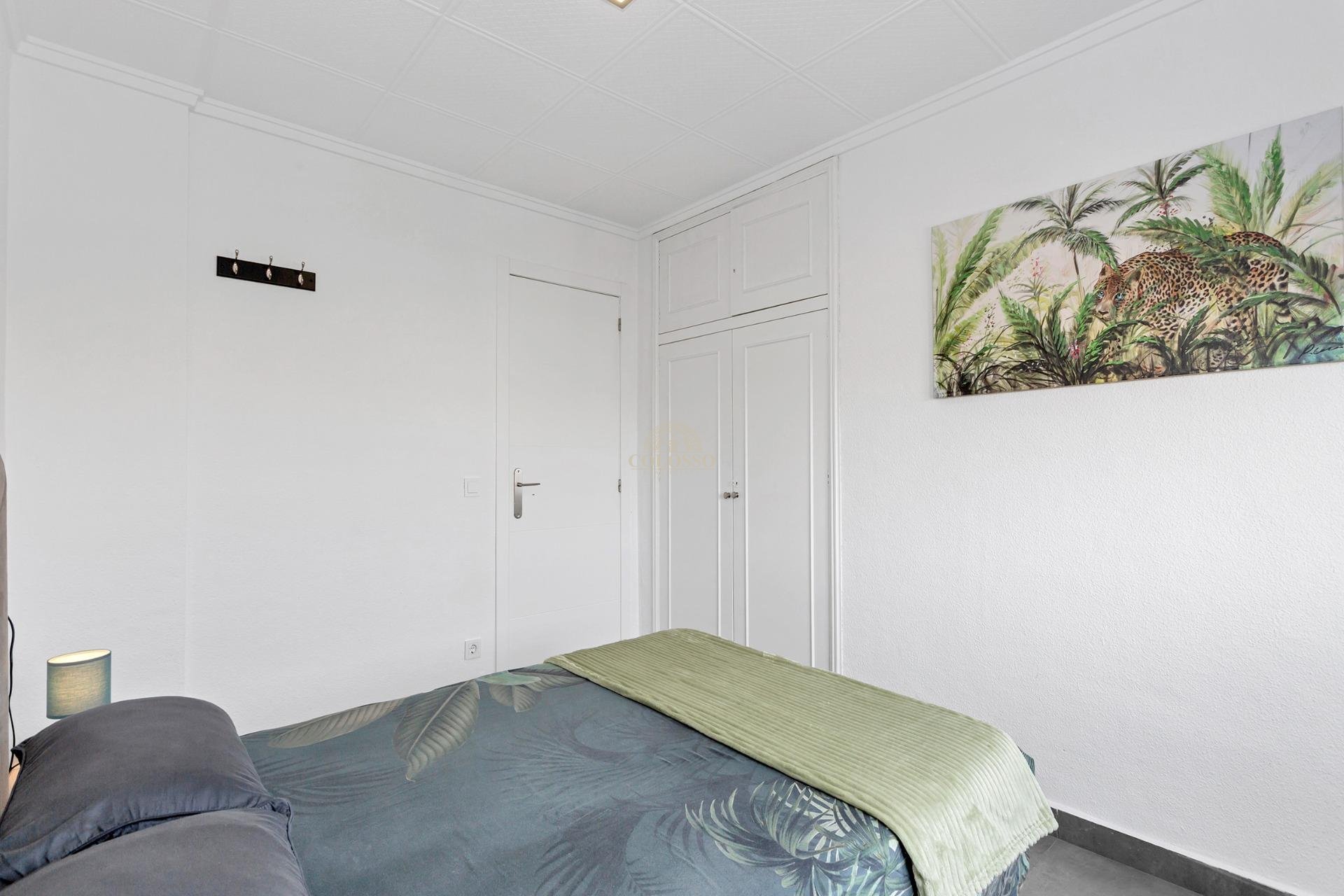 Resale - Apartamento -
Torrevieja - Centro