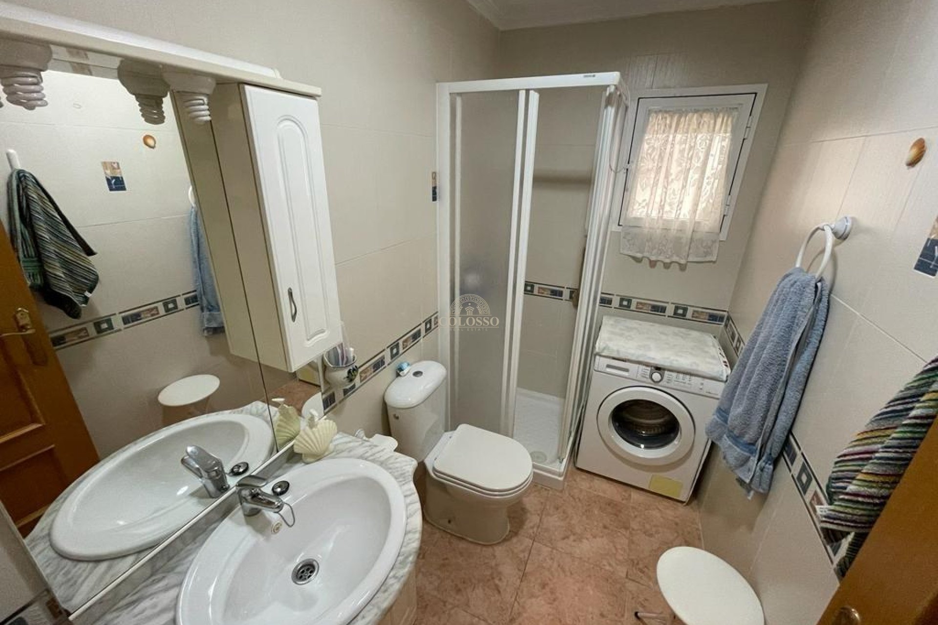 Resale - Apartamento -
Torrevieja - Habaneras