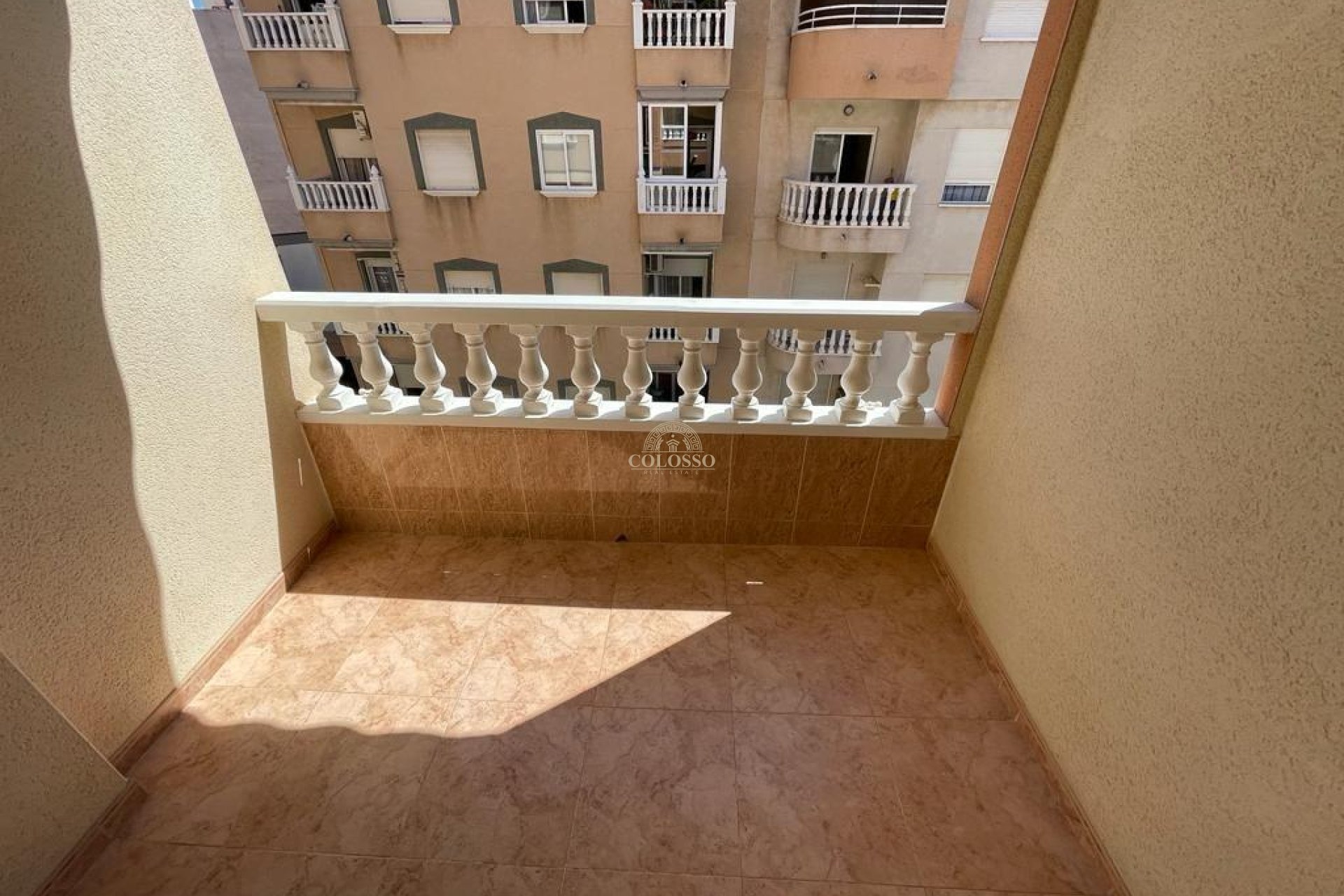 Resale - Apartamento -
Torrevieja - Habaneras