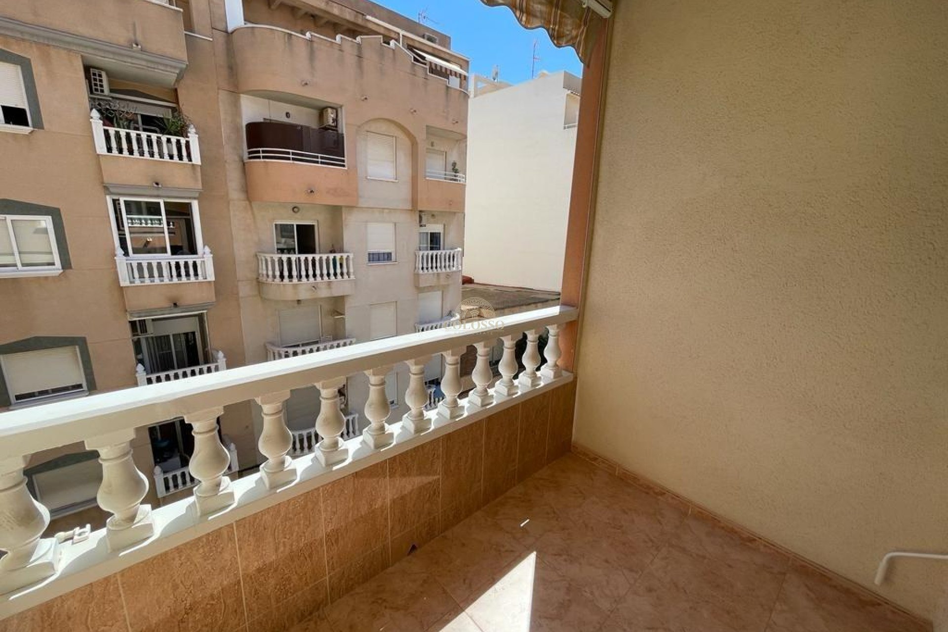 Resale - Apartamento -
Torrevieja - Habaneras
