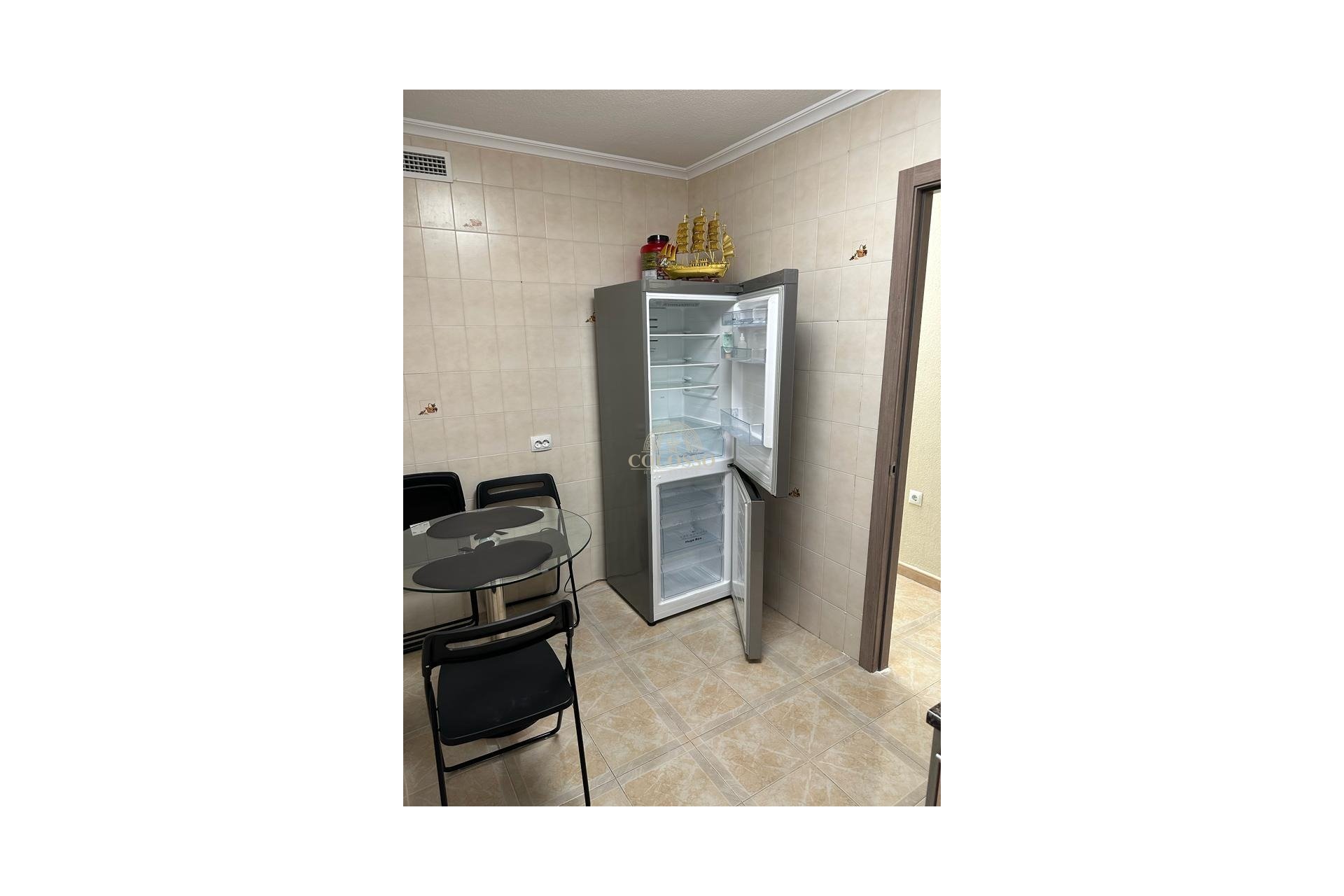 Resale - Apartamento -
Torrevieja - La Mata