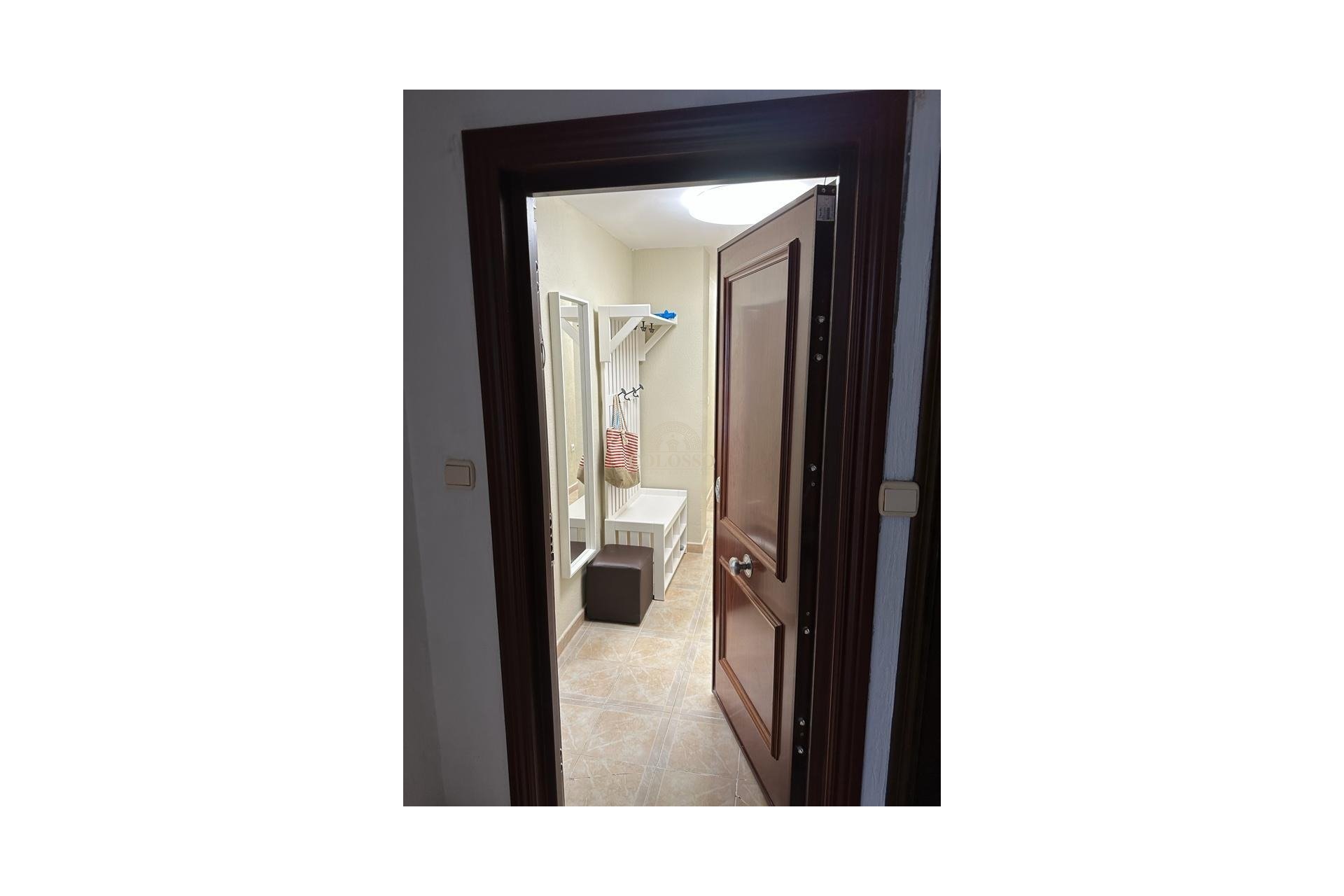 Resale - Apartamento -
Torrevieja - La Mata