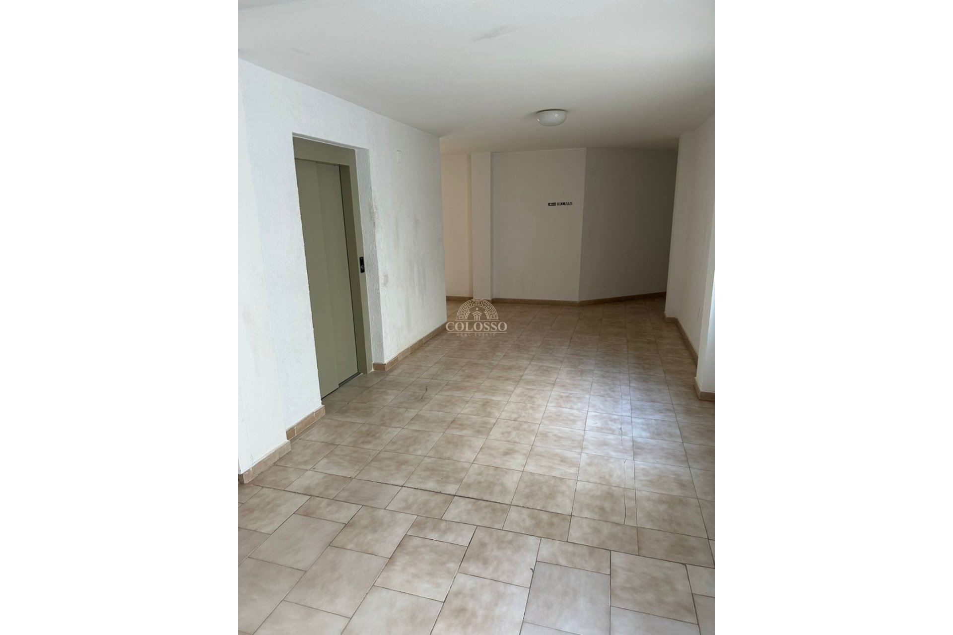 Resale - Apartamento -
Torrevieja - La Mata