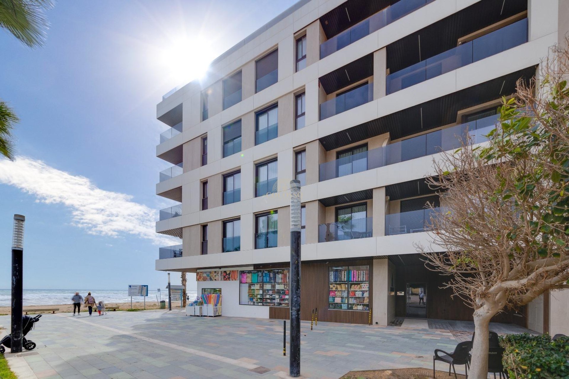 Resale - Apartamento -
Torrevieja - La Mata
