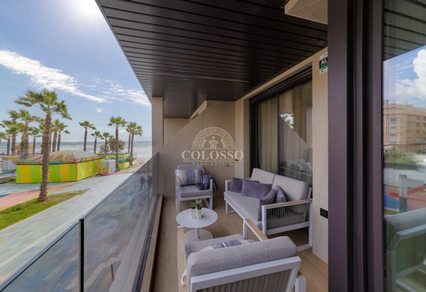 Resale - Apartamento -
Torrevieja - La Mata