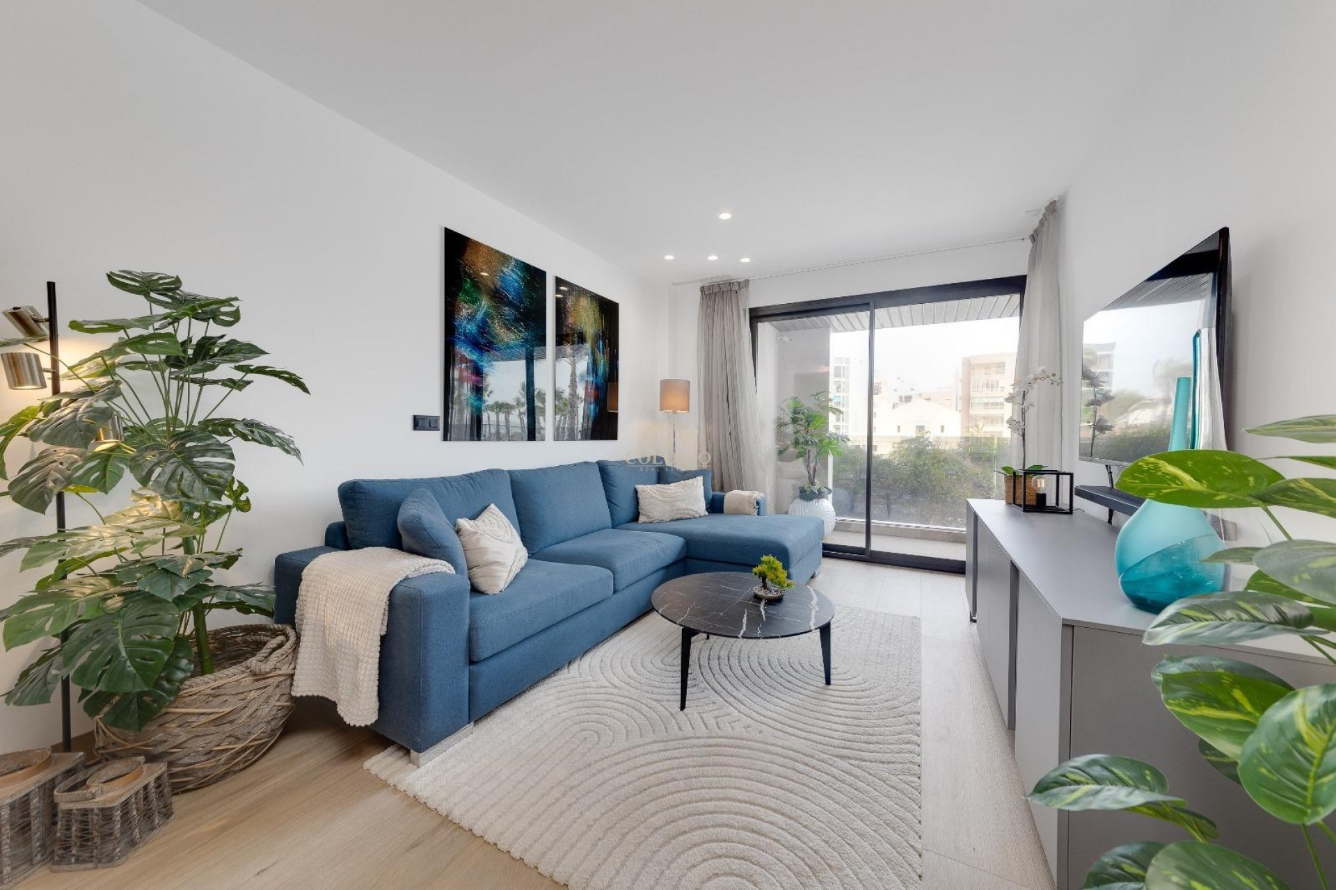 Resale - Apartamento -
Torrevieja - La Mata