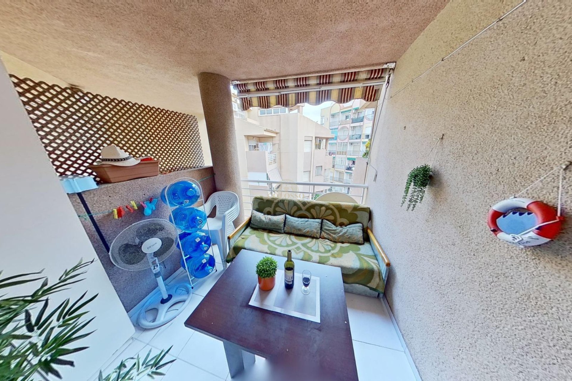 Resale - Apartamento -
Torrevieja - Playa del Cura